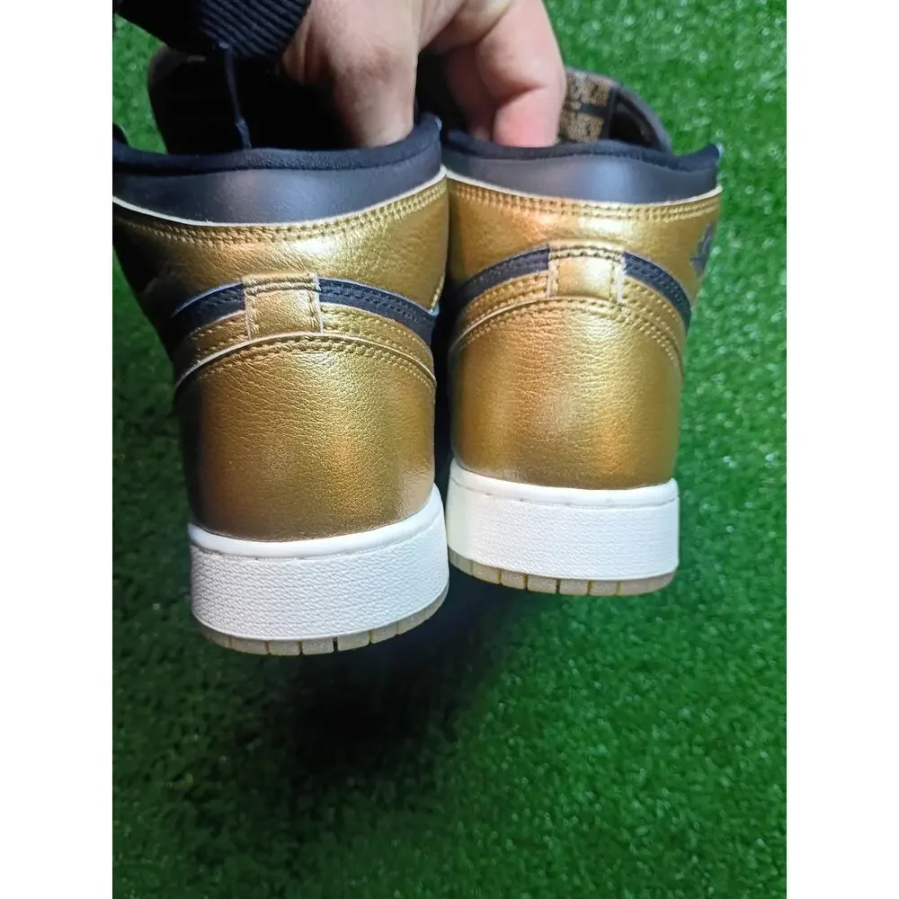 Unleash Your Style: Nike Air Jordan 1 Retro High OG Black Gold 5.5Y